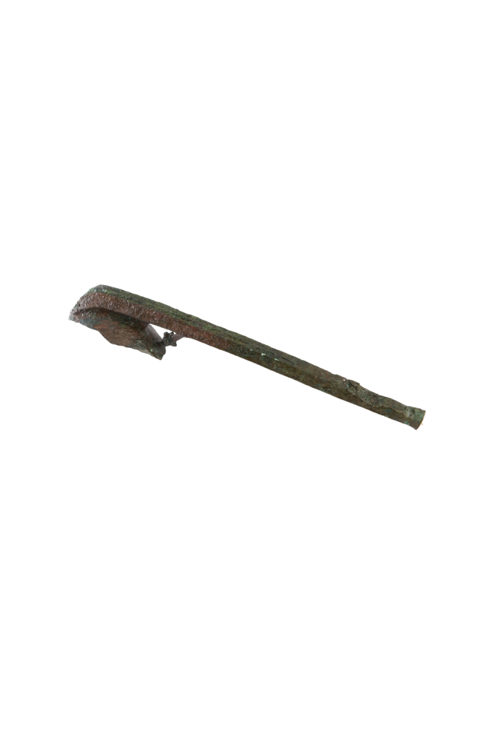 Τριποδικός λέβητας σε θραύσματα